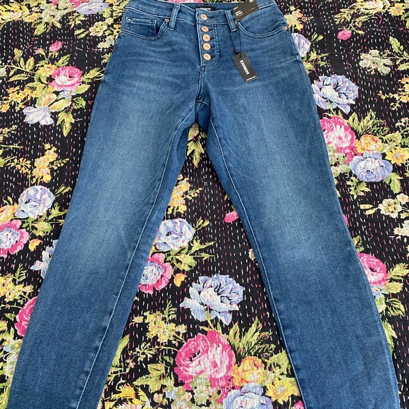 Express Denim - Women’s Express Curvy Skinny Mid Rise Jean